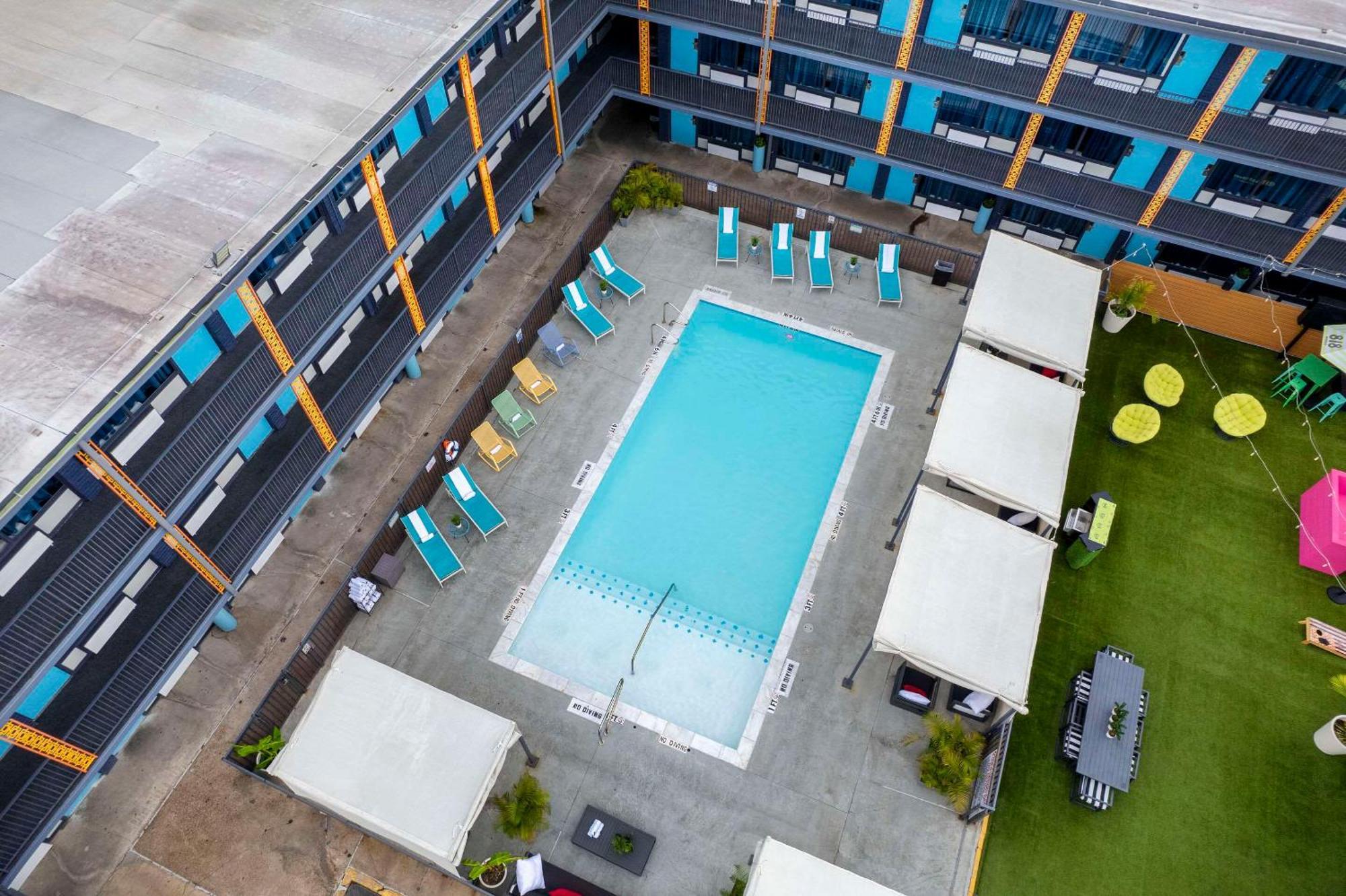 Hotel Heights House Hotel - Houston Heights Downtown, Ascend Hotel Collection Houston